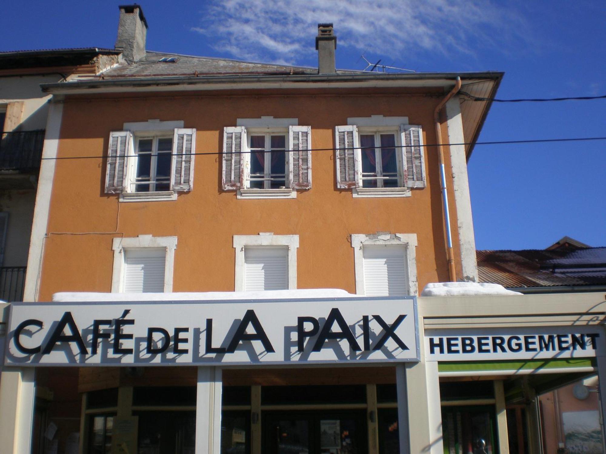 Appart Hotel De La Paix Barcelonnette Exterior foto